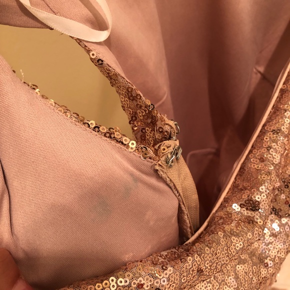 Windsor rose gold sequin dress - Picture 5 of 6
